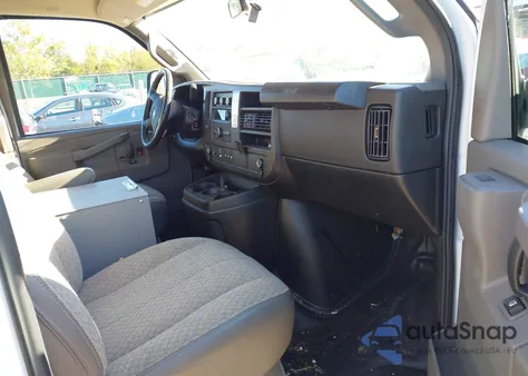 2022 Chevrolet Express Cargo Rwd 2500 Regular Wheelbase Wt from USA, damaged, VIN 1GCWGAFP6N1258797